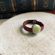 戒指 日本白瓷 自然釉色 無限看不膩色調 真皮革 設計等級