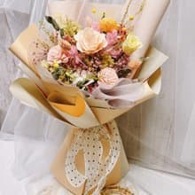 奶油蜜桃永生花束  送禮 生日禮 告白 求婚 韓式花束