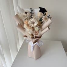 SEE 看見花藝設計 |向日葵 |畢業 |未來的光畢業花束