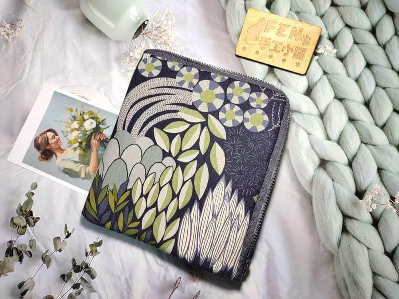 袋物系列-日本設計師棉布森林植物學L型拉鍊袋鋪棉-電子書保護套