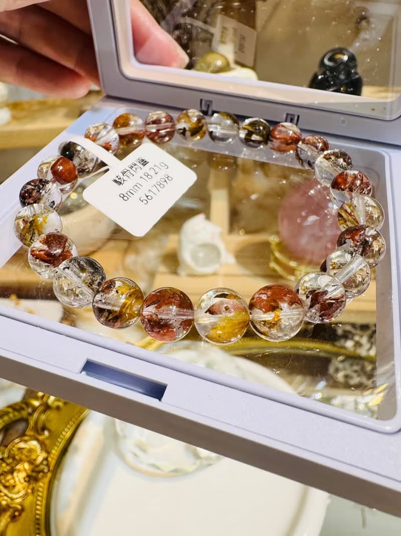 畢業級天然紅泥骸骨閃靈水晶8mm18.21g好運穩定情緒淨化洞察力