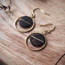 手工胡桃木耳環-圓月系列1