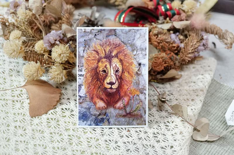 溫柔獅─手繪日製動物療癒防水貼紙/小卡片/行李箱/筆電