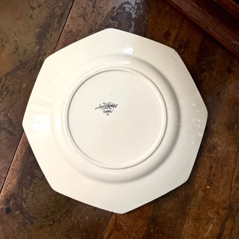 50668- 絕美稀有法國古董Sarreguemines八角珍珠邊飾大瓷盤30cm