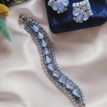 美國西洋古董飾品 / 梨型暈光冰藍潤月光晚宴項鍊/夾式耳環套組