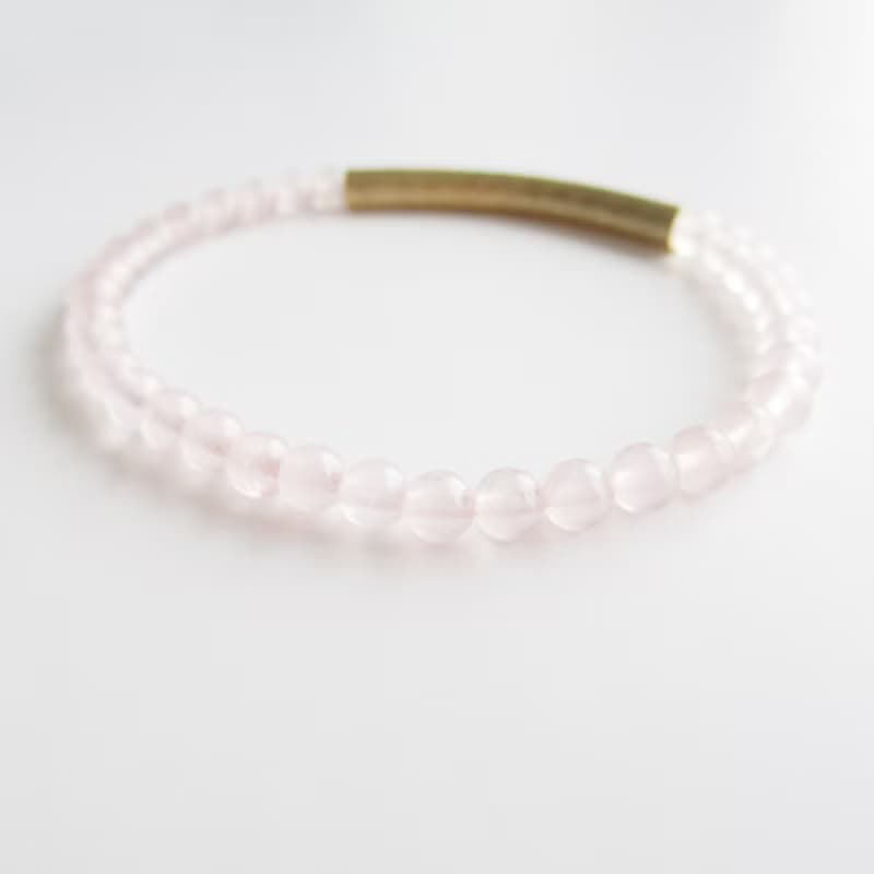 ローズクォーツとデザインパイプのブレスレット