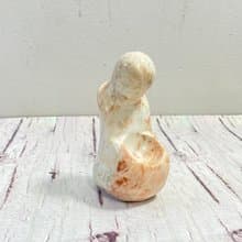 復古雪花石膏或縟瑪瑙人物首飾架雕塑和蛋架