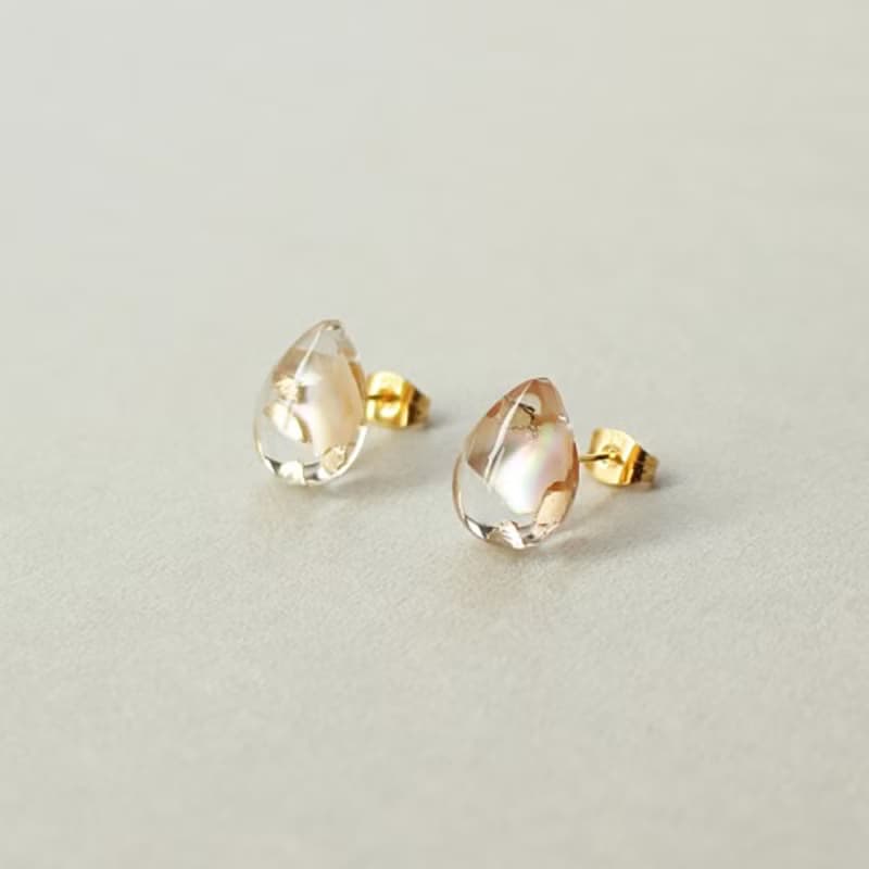 天然貝しずくピアス/イヤリング