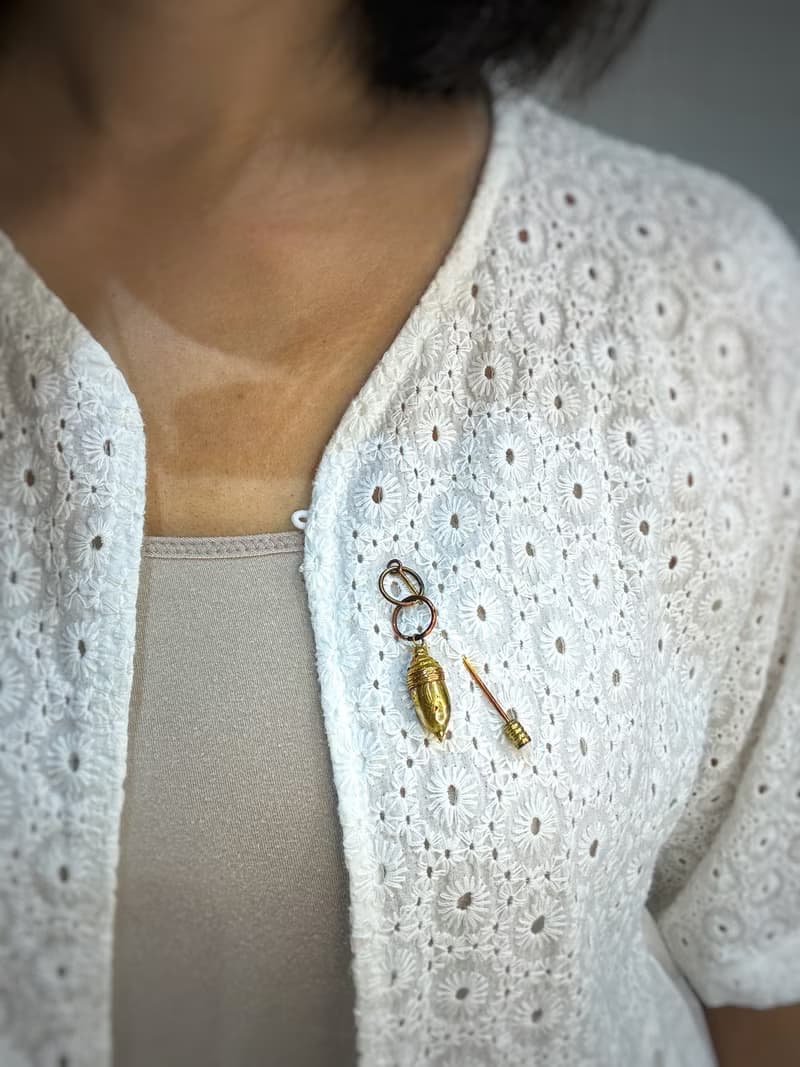 送禮 黃銅植物鑄造別針-青剛櫟果實