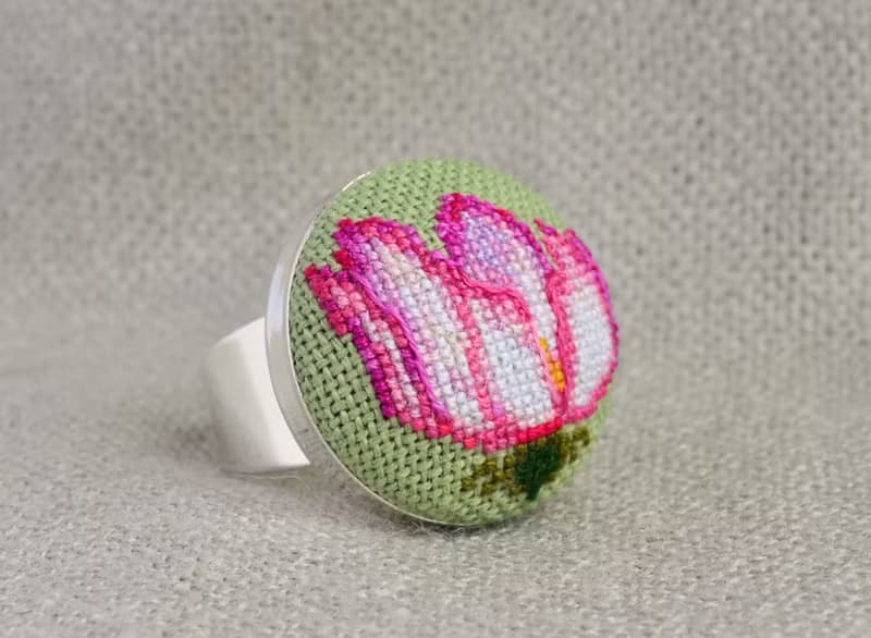 粉色花朵刺繡戒指十字繡自然首飾送給她的精美禮物