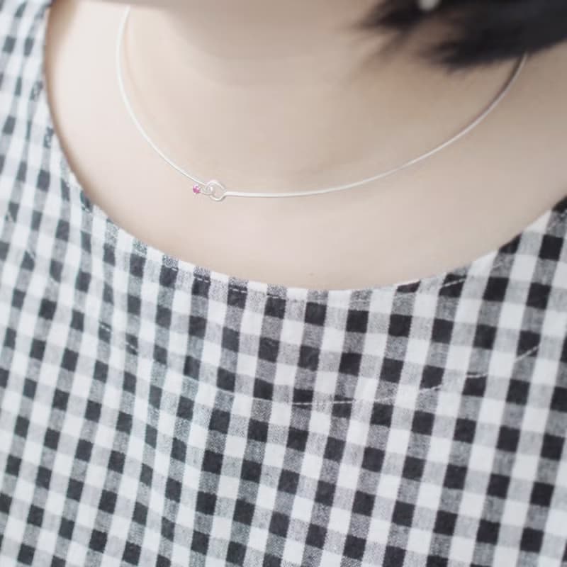 White stone ワイヤー チョーカー ネックレス シルバー925