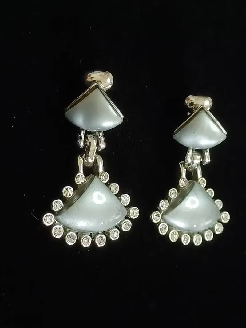 vintage jewelry  古董夾式耳環 銀輝