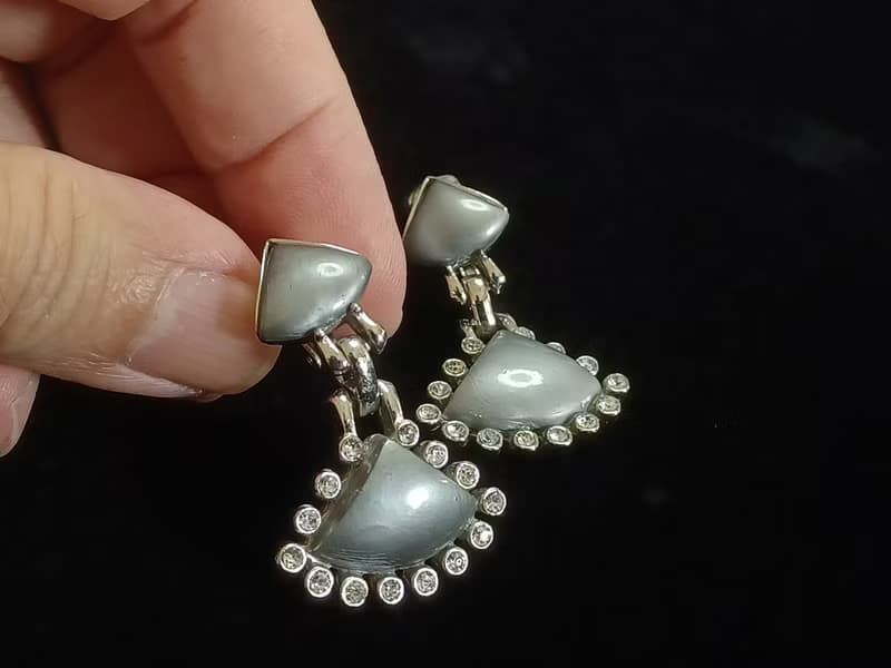 vintage jewelry  古董夾式耳環 銀輝