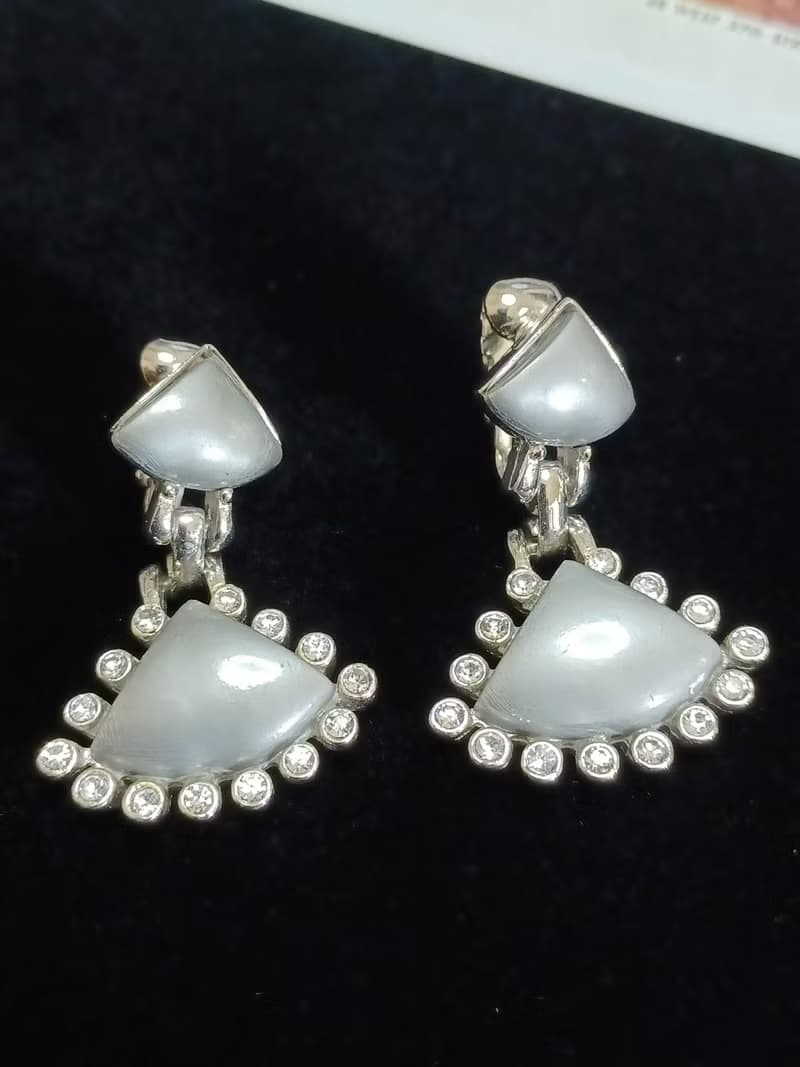 vintage jewelry  古董夾式耳環 銀輝