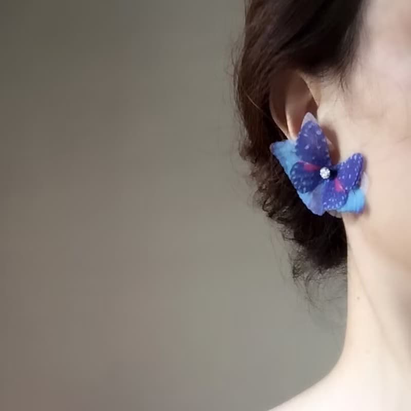 蝴蝶薄紗耳環一對&水鑽925銀耳針式 pierced or clip-on earring