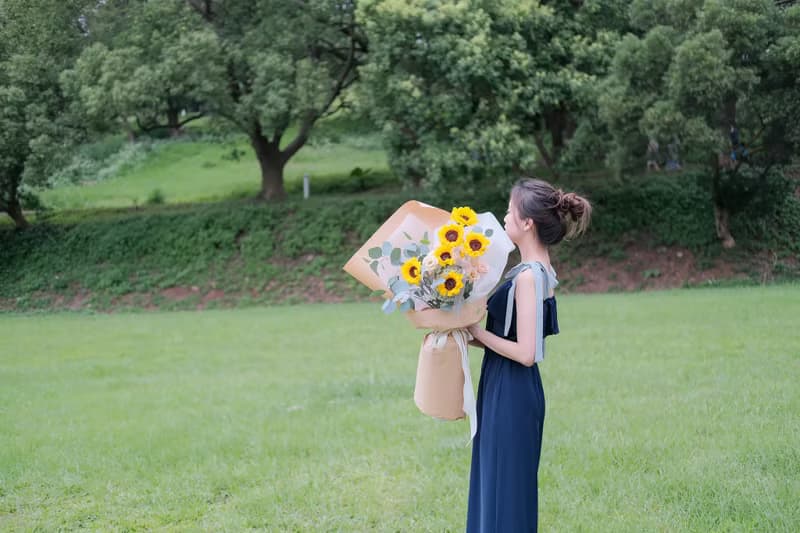 2024畢業 向日葵花束 韓式花束  生日花束 女友禮物