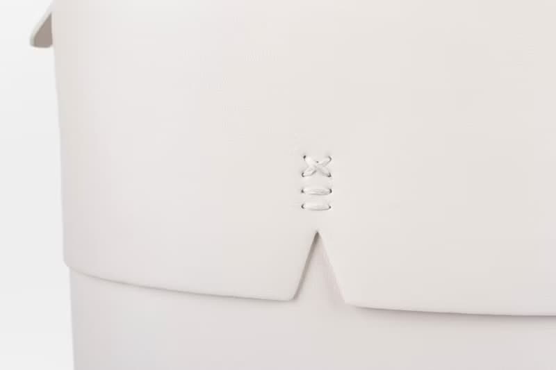 Gaia Bucket Bag 素皮革 水桶包 手提包 側背包 米白色