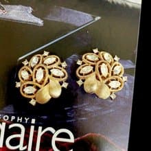 vintage jewelry Trifari 經典稀有刷金愛心萊茵花卉 夾式耳環
