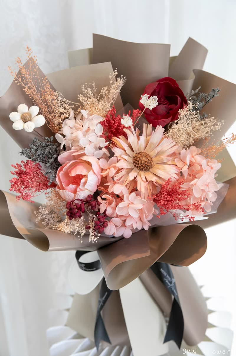 奶茶永生花束/索拉花束/乾燥花束/女友花束/生日花束/情人節花束