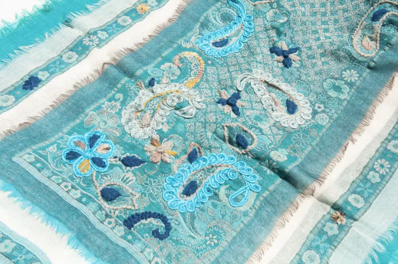 喀什米爾Cashmere/水煮羊毛披肩/針織圍巾/刺繡圍巾/羊絨披巾-花