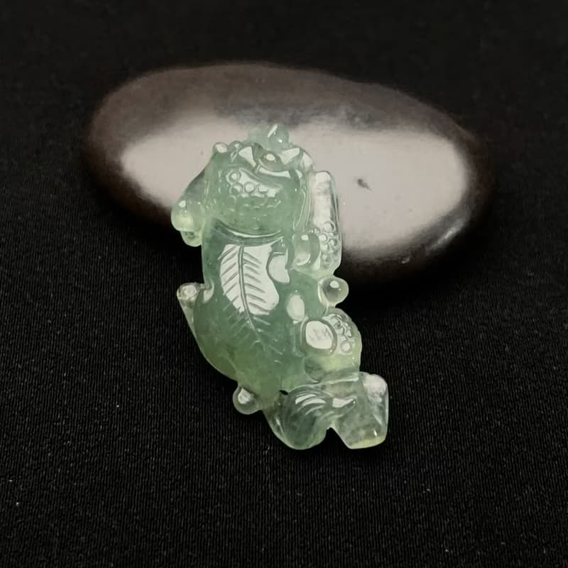 【招財神獸】冰綠翡翠貔貅擺飾 | 天然緬甸玉翡翠A貨 | 送禮