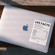 人生好難電腦殻套裝 Life Facts MacBook Case