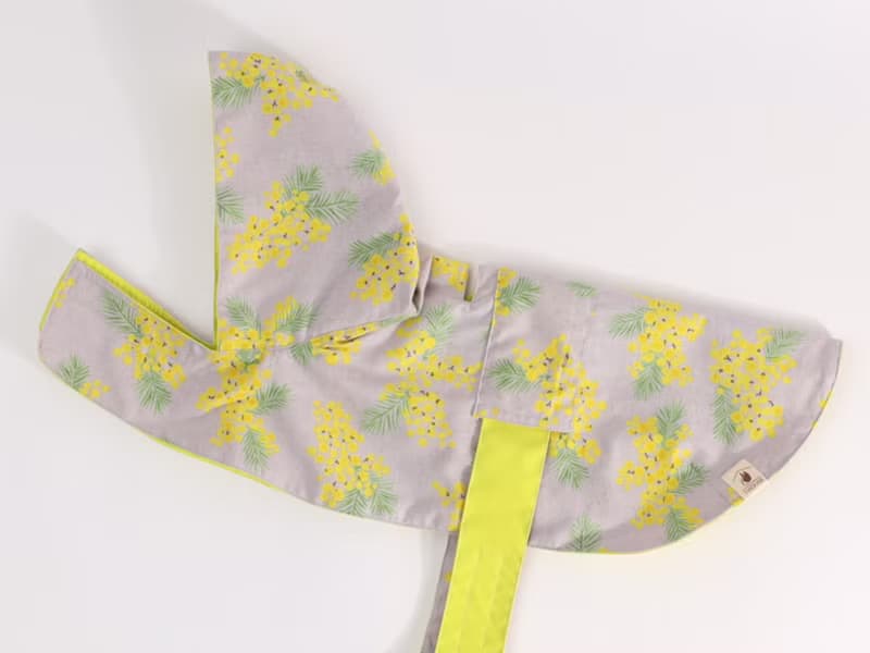 【現貨】粉紫花束+黃色防水布,毛孩斗蓬雨衣,雙面可穿