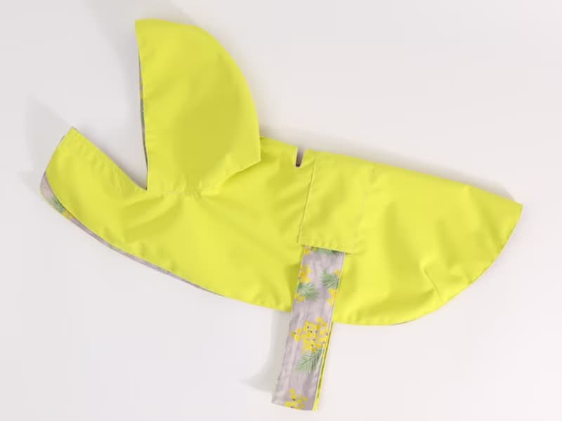 【現貨】粉紫花束+黃色防水布,毛孩斗蓬雨衣,雙面可穿