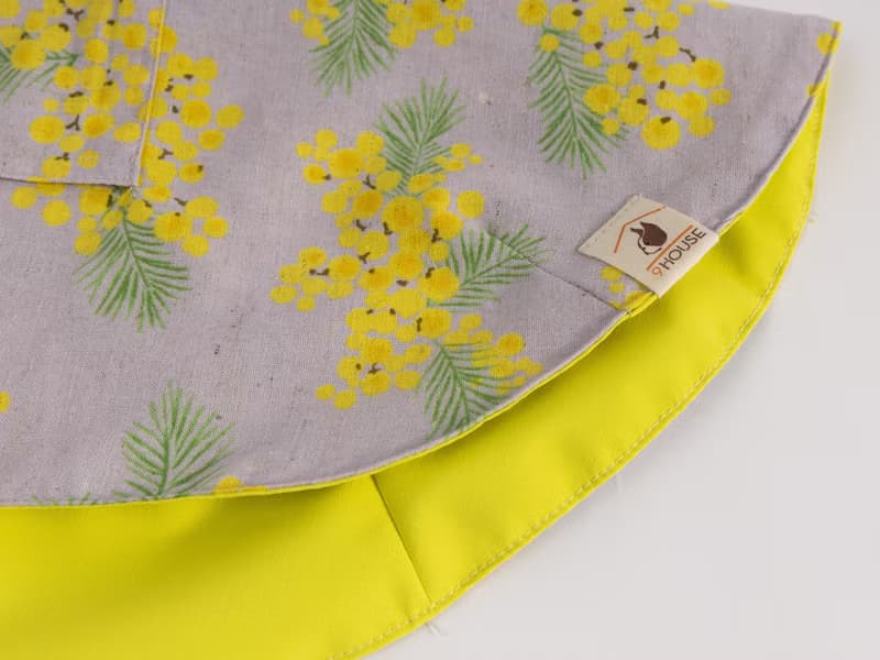 【現貨】粉紫花束+黃色防水布,毛孩斗蓬雨衣,雙面可穿