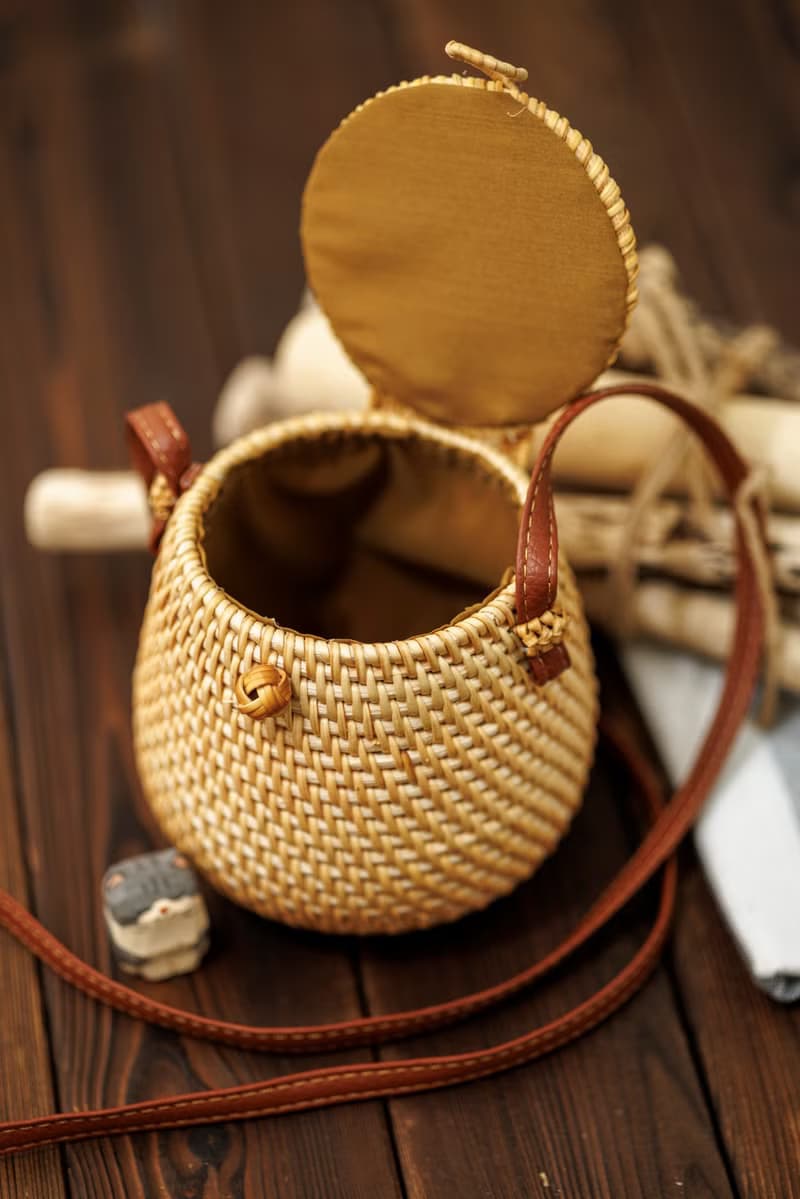 Islandoffer 越南製造 秋藤橢圓小手袋