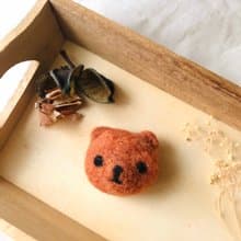 雪球巧克力_巧克力棕熊羊毛氈 別針