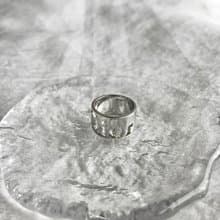 【 日本直送　名牌中古包 】Christian Dior クリスチャン ディオール 指輪 シルバー ロゴ SILVER925 リング  8digxf