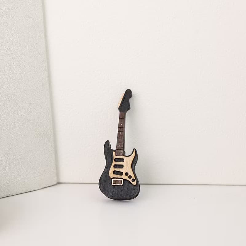 黑色電吉他 Fender 仿真電吉他吊飾 鑰匙圈 禮物