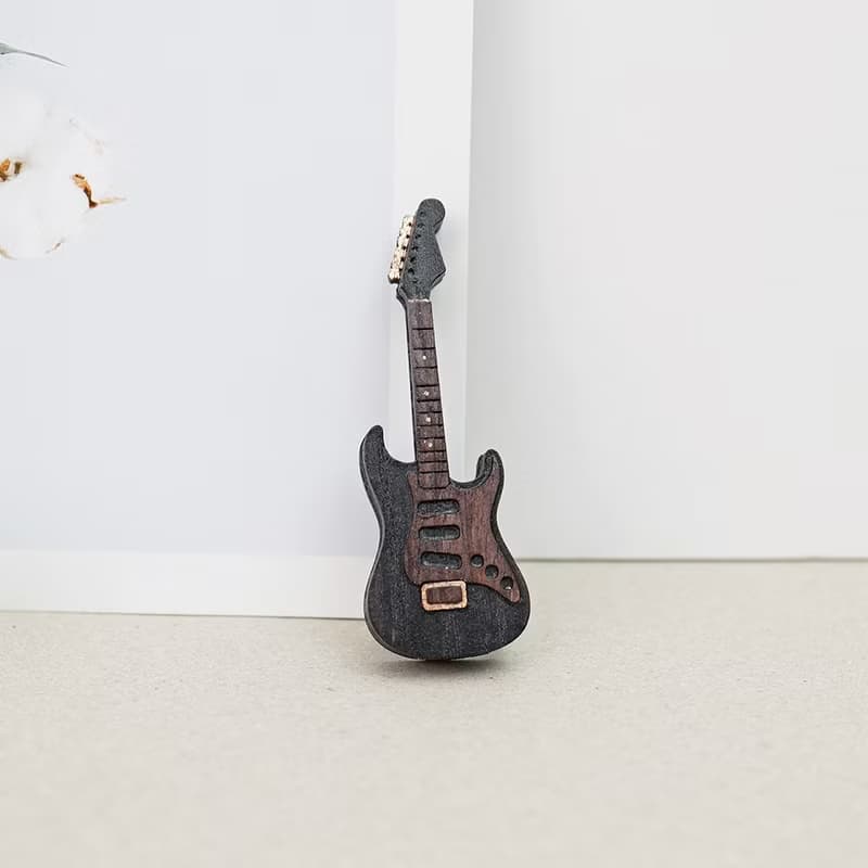 黑色電吉他 Fender 仿真電吉他吊飾 鑰匙圈 禮物