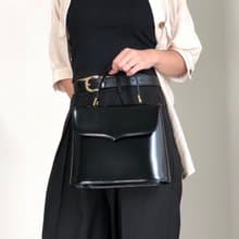 【 日本直送　名牌中古包 】Yves Saint Laurent イヴ・サンローラン ハンドバッグ ブラック レザー トップハンドル fhj5dh