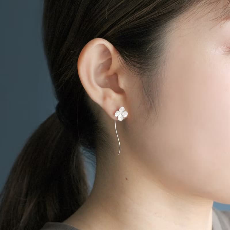 Clover wavy earrings