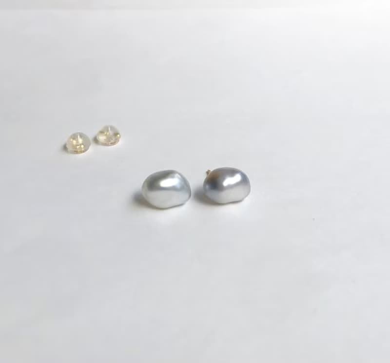 Tahitian  pearl earring K18 stls sea pearl