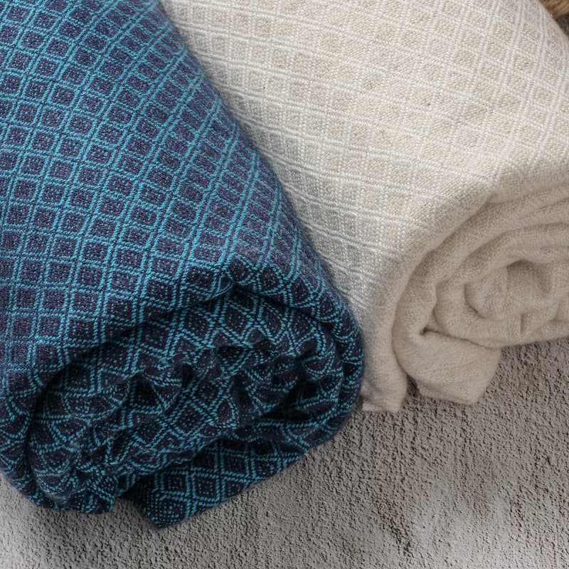 【毯子】喀什米爾羊毛大毯子/披肩 鑽石紋米白色 柔軟保暖