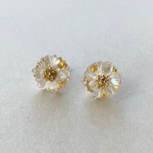 天然貝フラワーピアス/イヤリング