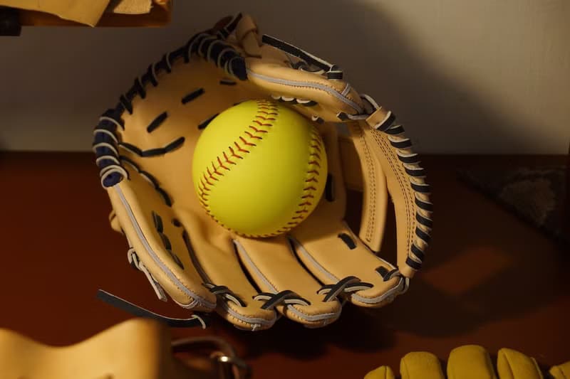 【梁絮皮藝】真皮棒球手套/壘球手套/ZETT/MIZUNO/flatbill/Beast