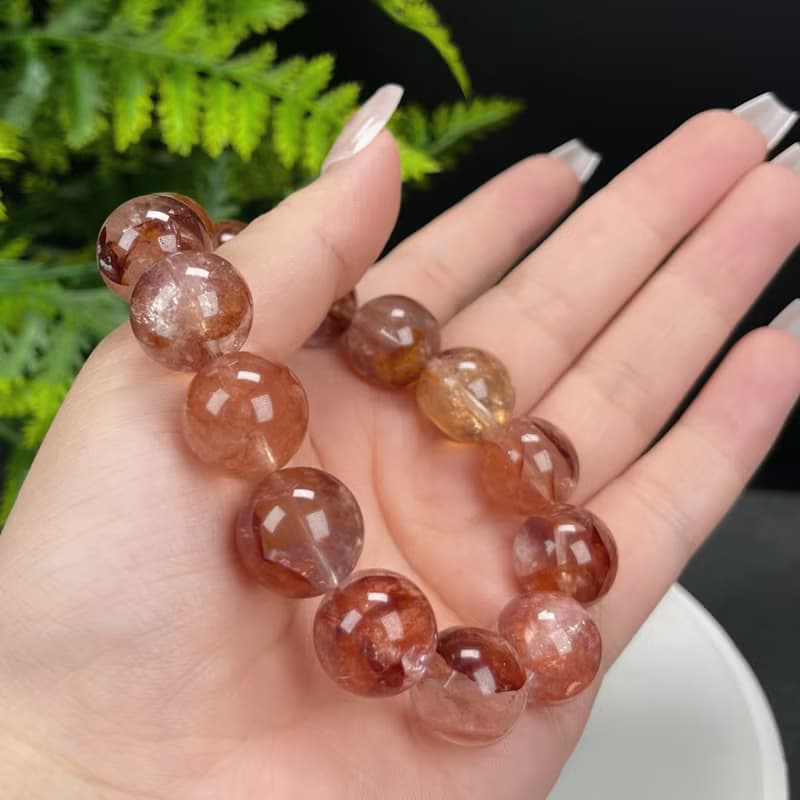 高品質鴆羽幽靈水晶手串15mm冰透閃片大顆粒圓珠紅膠花女催財旺宅