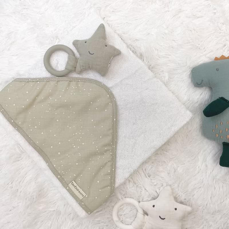 【Bimbidreams】竹纖維連帽浴巾+星星固齒器禮盒 75x75cm /新生兒
