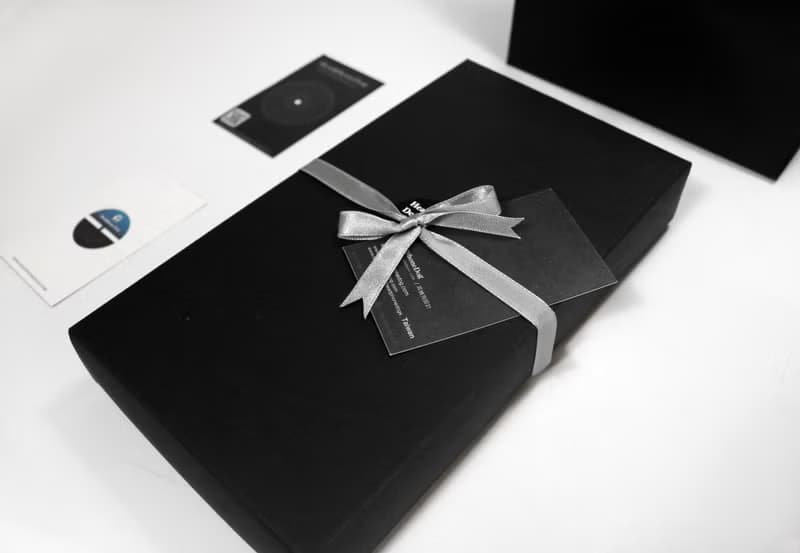 加購 特製送禮包裝組(特製禮物盒+禮品緞帶+黑色小卡) 不單售