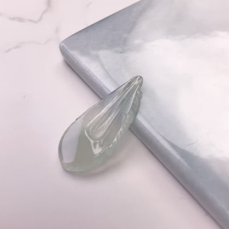 冰種翡翠羽毛 | 天然緬甸A貨翡翠 | 送禮
