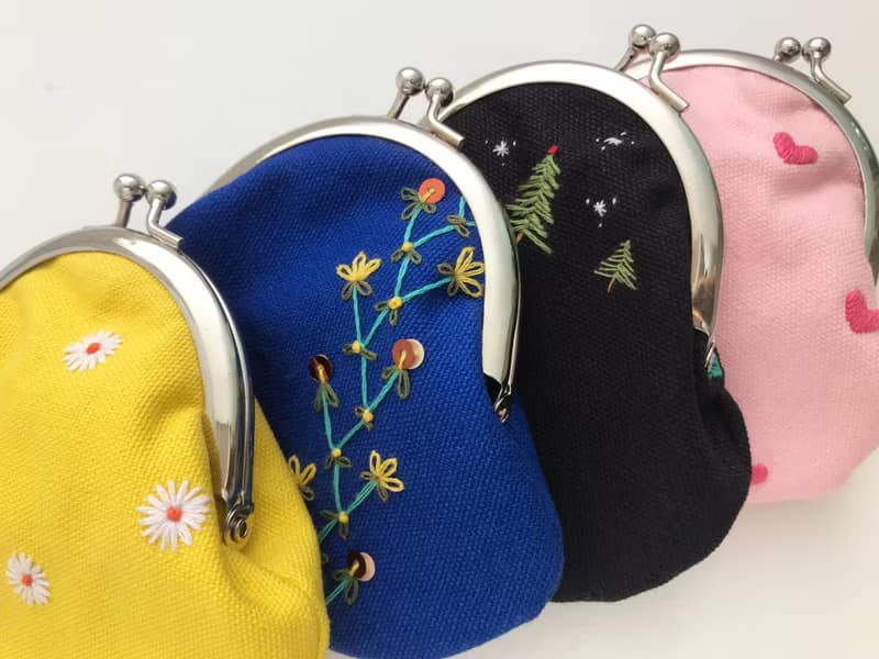 【菊】口金包 / 手工刺繡 零錢包 / 無孔圓型口