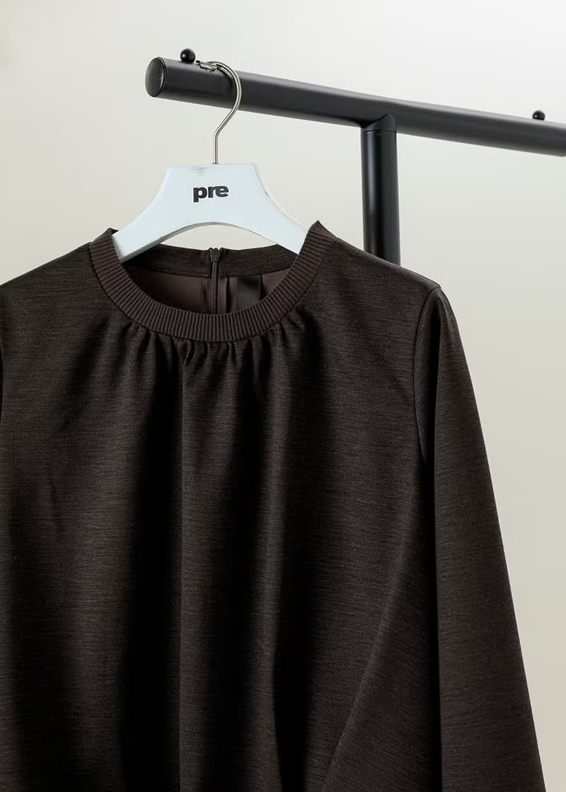 扭褶雕塑線條上衣