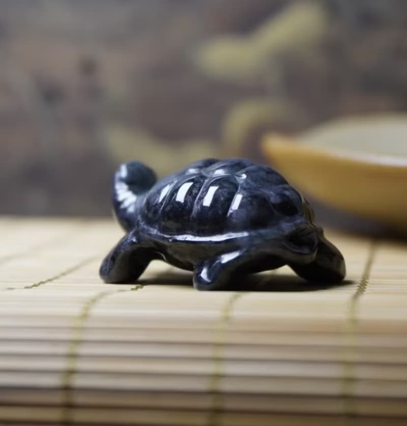 【吉祥‧長壽】烏雞翡翠烏龜擺飾 | 天然緬甸玉A貨翡翠 |  送禮