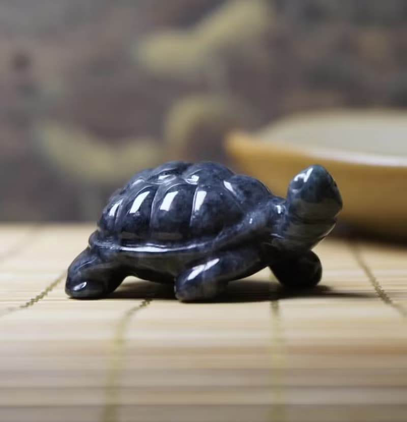 【吉祥‧長壽】烏雞翡翠烏龜擺飾 | 天然緬甸玉A貨翡翠 |  送禮