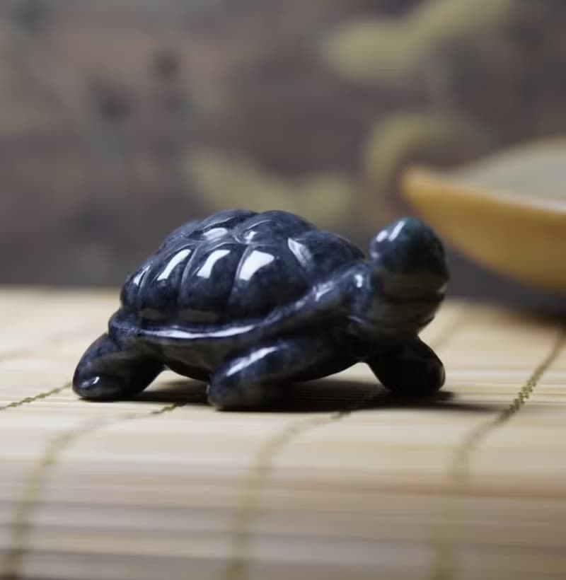 【吉祥‧長壽】烏雞翡翠烏龜擺飾 | 天然緬甸玉A貨翡翠 |  送禮