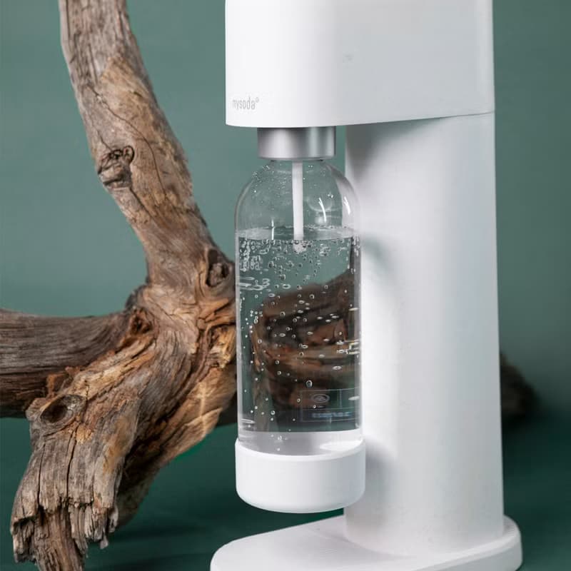芬蘭【mysoda】Woody木質氣泡水機-樹冰白 贈0.5L水瓶2入組